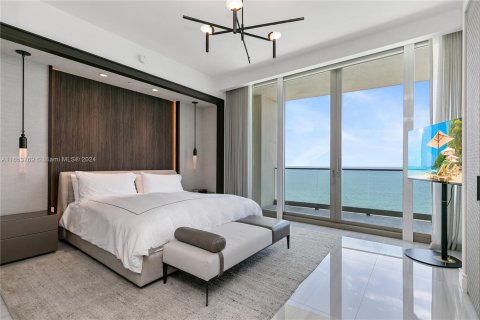 Condo in Sunny Isles Beach, Florida, 4 bedrooms  № 1358914 - photo 13