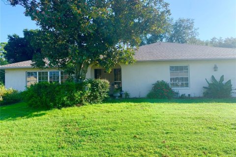 House in Port Charlotte, Florida 5 bedrooms, 250.74 sq.m. № 1374489 - photo 21