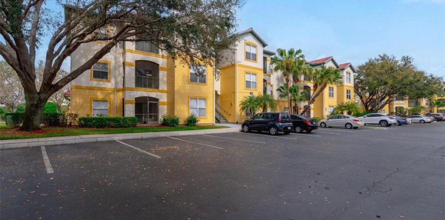 Condo in Fort Myers, Florida, 2 bedrooms  № 1042682
