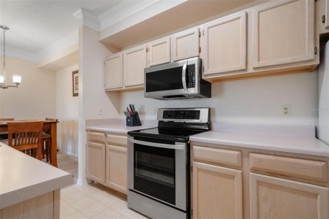 Condo in Fort Myers, Florida, 2 bedrooms  № 1042682 - photo 30