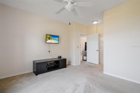 Condo in Fort Myers, Florida, 2 bedrooms  № 1042682 - photo 19