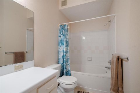 Condo in Fort Myers, Florida, 2 bedrooms  № 1042682 - photo 20