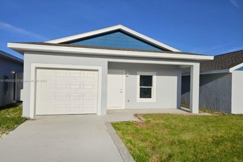 Casa en venta en Sebring, Florida, 3 dormitorios, 123.56 m2 № 1321203 - foto 1