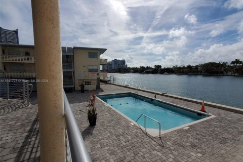 Studio in the Condo in Miami Beach, Florida  № 1320965 - photo 3