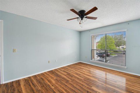 Condo in Tampa, Florida, 3 bedrooms  № 1342859 - photo 27