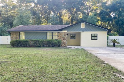 House in Ocala, Florida 3 bedrooms, 77.29 sq.m. № 1342898 - photo 1