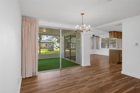 Villa ou maison à vendre à Port Richey, Floride: 2 chambres, 115.94 m2 № 1339394 - photo 11