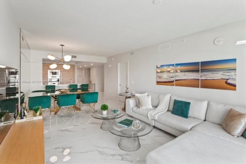 Copropriété à vendre à Sunny Isles Beach, Floride: 2 chambres, 143.16 m2 № 1240641 - photo 28