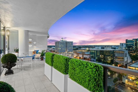 Condo in Fort Lauderdale, Florida, 3 bedrooms  № 1017997 - photo 30