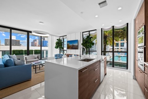 Condo in Fort Lauderdale, Florida, 3 bedrooms  № 1017997 - photo 24