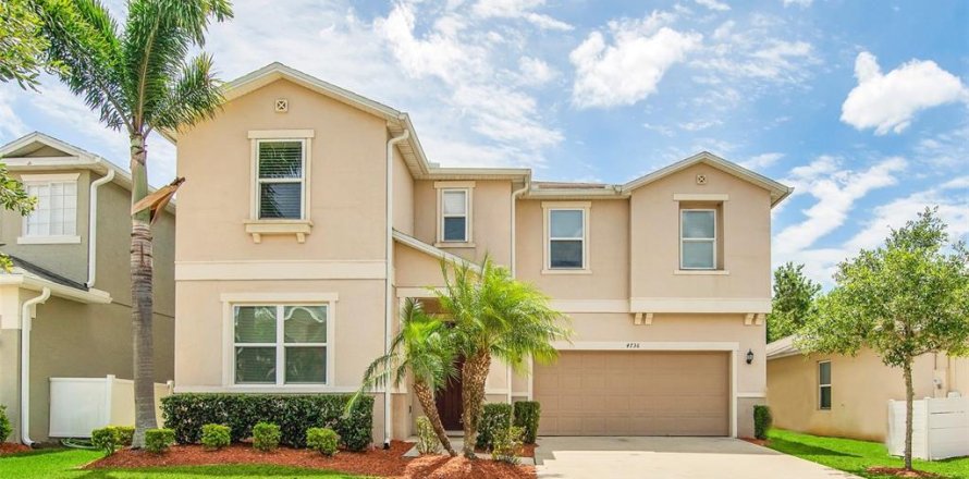 Villa ou maison à Kissimmee, Floride 8 chambres, 338.91 m2 № 1320555