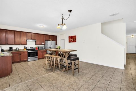 Villa ou maison à vendre à Kissimmee, Floride: 8 chambres, 338.91 m2 № 1320555 - photo 15