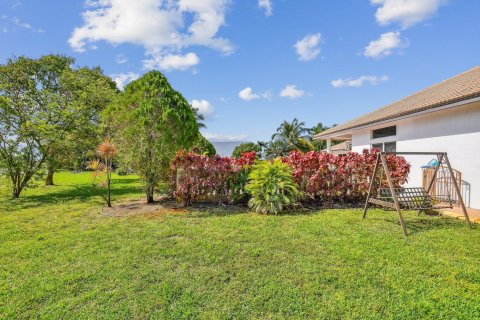 Villa ou maison à vendre à Delray Beach, Floride: 5 chambres, 429.49 m2 № 1077009 - photo 1