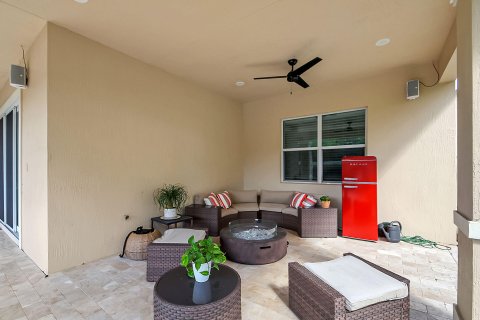 Casa en venta en West Palm Beach, Florida, 4 dormitorios, 362.5 m2 № 1075027 - foto 17