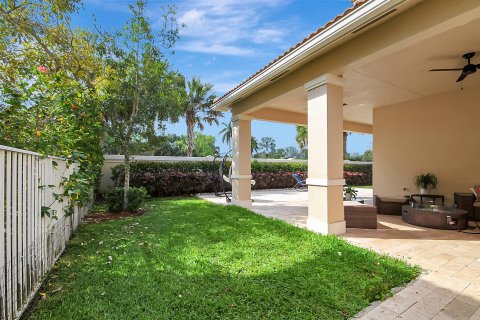 Villa ou maison à vendre à West Palm Beach, Floride: 4 chambres, 362.5 m2 № 1075027 - photo 15