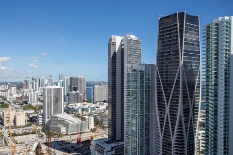 Condominio en venta en Miami, Florida, 1 dormitorio, 94.57 m2 № 1397601 - foto 17