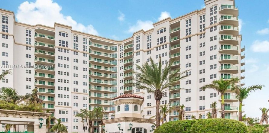 Condo in Aventura, Florida, 2 bedrooms  № 1397706