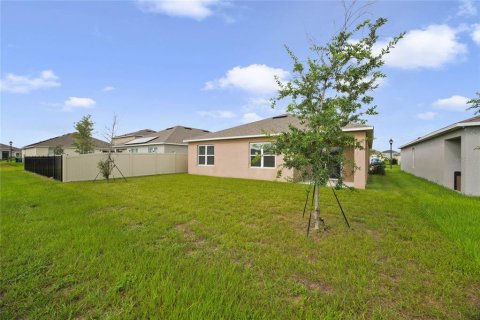 House in Davenport, Florida 4 bedrooms, 173.45 sq.m. № 1339441 - photo 25