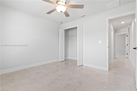 Casa en venta en Lehigh Acres, Florida, 3 dormitorios № 1095943 - foto 9