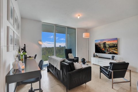 Condominio en venta en North Miami, Florida, 2 dormitorios, 161.93 m2 № 1033187 - foto 7