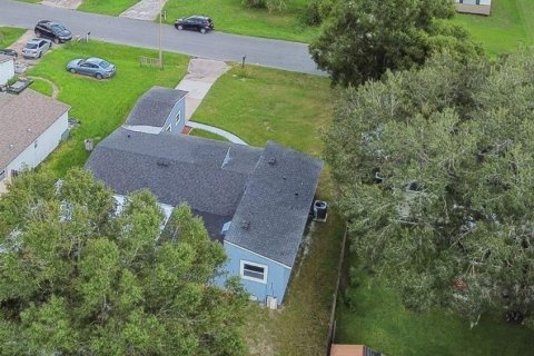 Casa en venta en Land O' Lakes, Florida, 5 dormitorios, 160.07 m2 № 1414617 - foto 26