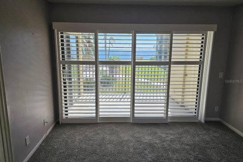 Condominio en venta en Saint Petersburg, Florida, 2 dormitorios, 82.68 m2 № 1414619 - foto 14