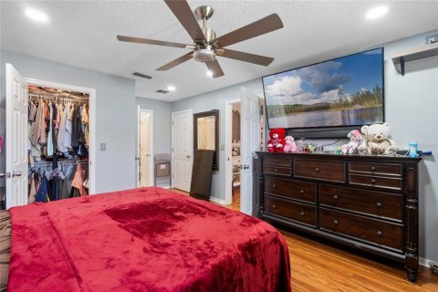 Villa ou maison à vendre à Kissimmee, Floride: 5 chambres, 211.07 m2 № 1251894 - photo 22