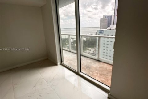 Condo in Miami, Florida, 1 bedroom  № 1394307 - photo 20