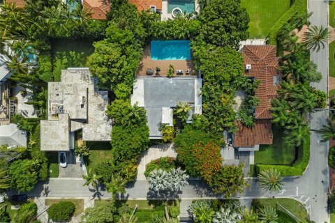 Casa en venta en Miami Beach, Florida, 3 dormitorios, 223.24 m2 № 1394264 - foto 2