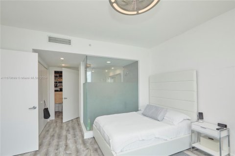 Condominio en venta en Miami, Florida, 2 dormitorios, 103.86 m2 № 1409436 - foto 10