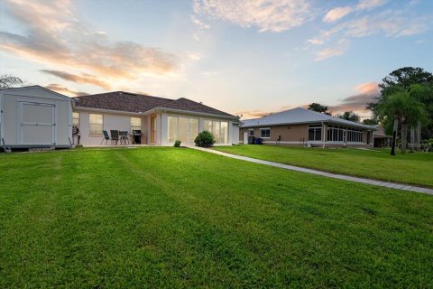 Villa ou maison à vendre à Astor, Floride: 3 chambres, 148.64 m2 № 1353239 - photo 11