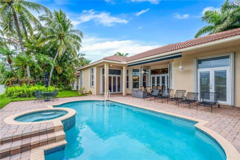 Villa ou maison à vendre à Weston, Floride: 5 chambres, 364.08 m2 № 1242304 - photo 6