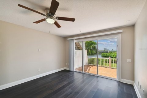 Townhouse in Tampa, Florida 3 bedrooms, 235.97 sq.m. № 1341867 - photo 26