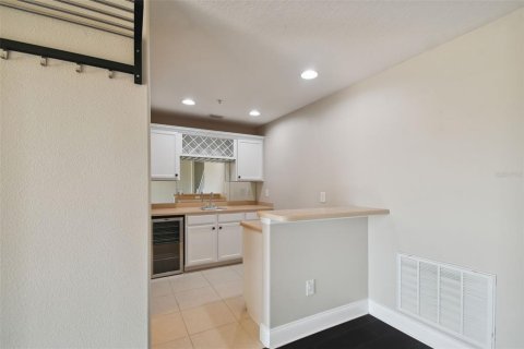 Townhouse in Tampa, Florida 3 bedrooms, 235.97 sq.m. № 1341867 - photo 25