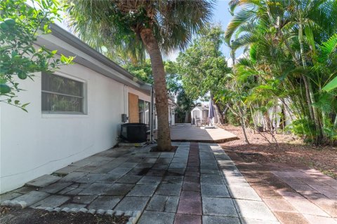 Casa en venta en Belleair Beach, Florida, 3 dormitorios, 131.36 m2 № 1341863 - foto 24