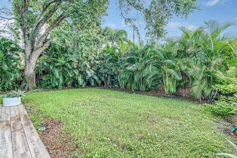 Villa ou maison à louer à Saint Petersburg, Floride: 3 chambres, 174.19 m2 № 1340312 - photo 17