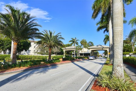 Condo in Coconut Creek, Florida, 2 bedrooms  № 1040974 - photo 2