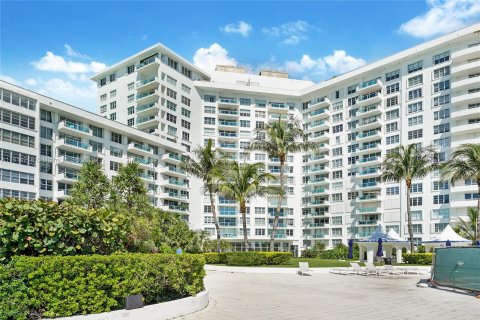 Copropriété à vendre à Miami Beach, Floride: 2 chambres, 96.62 m2 № 1236369 - photo 30