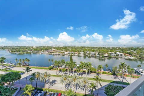 Copropriété à vendre à Miami Beach, Floride: 2 chambres, 96.62 m2 № 1236369 - photo 12