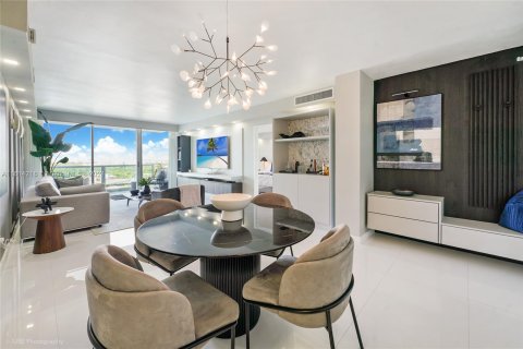 Copropriété à vendre à Miami Beach, Floride: 2 chambres, 96.62 m2 № 1236369 - photo 7