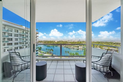 Copropriété à vendre à Miami Beach, Floride: 2 chambres, 96.62 m2 № 1236369 - photo 11