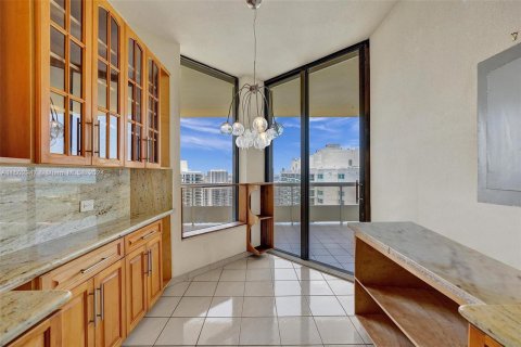 Copropriété à vendre à Aventura, Floride: 2 chambres, 150.69 m2 № 1223767 - photo 6