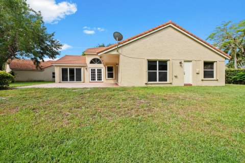 House in Davie, Florida 4 bedrooms, 226.68 sq.m. № 1208866 - photo 13