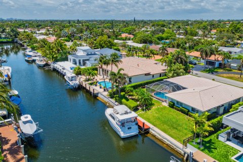 Villa ou maison à vendre à Deerfield Beach, Floride: 4 chambres, 193.52 m2 № 1208863 - photo 3