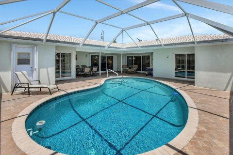 Villa ou maison à vendre à Deerfield Beach, Floride: 4 chambres, 193.52 m2 № 1208863 - photo 9