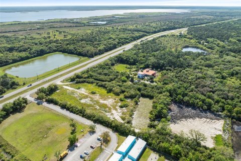 Immobilier commercial à vendre à Cocoa, Floride № 1305547 - photo 4