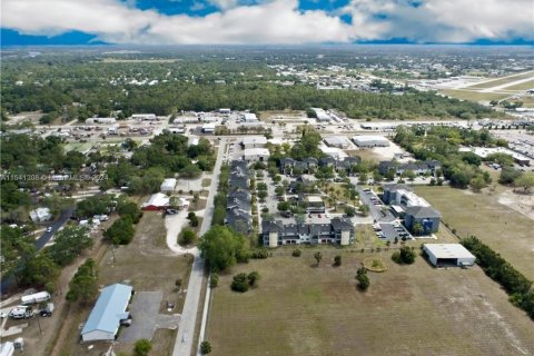 Commercial property in LaBelle, Florida № 1035647 - photo 12