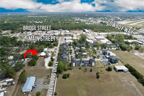 Commercial property in LaBelle, Florida № 1035647 - photo 9