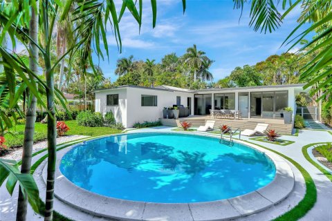 Villa ou maison à vendre à Miami Shores, Floride: 4 chambres, 202.34 m2 № 1035516 - photo 22