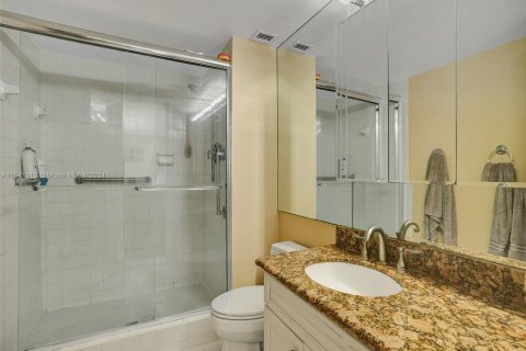 Copropriété à vendre à Hallandale Beach, Floride: 2 chambres, 130.06 m2 № 1035648 - photo 26